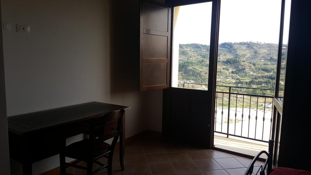 Agriturismo Gessi Calatafimi Buitenkant foto